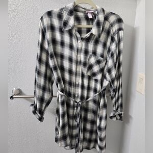 Isabel Maternity by Ingrid & Isabel Black and White Plaid Shirt Dress